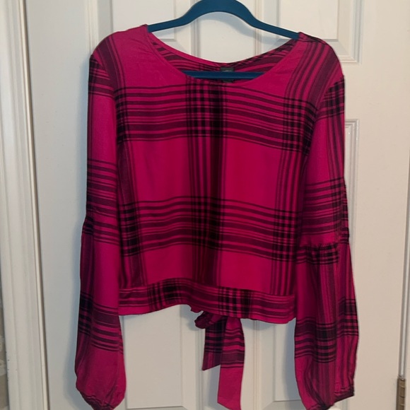 Wild Fable hot pink and black balloon style long sleeve top. Size L - Picture 1 of 5